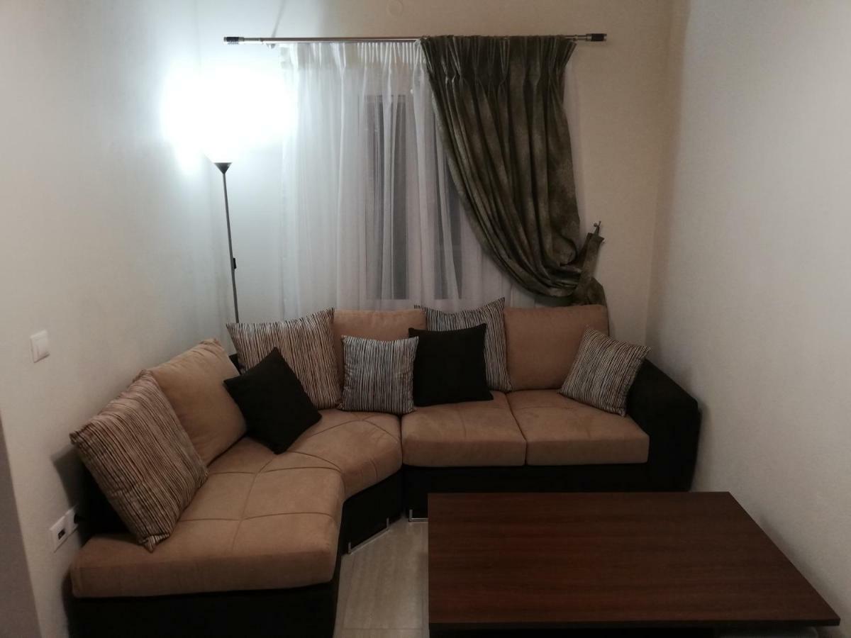 Iremia Rooms Adamantas  ภายนอก รูปภาพ